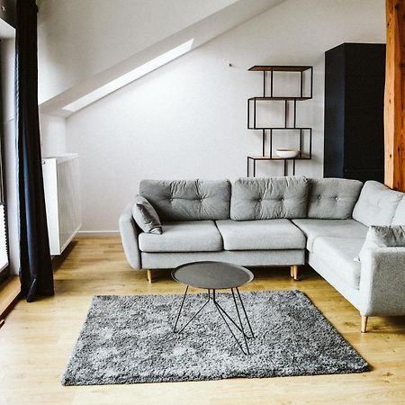 Apartament Myslenice Bagian luar foto