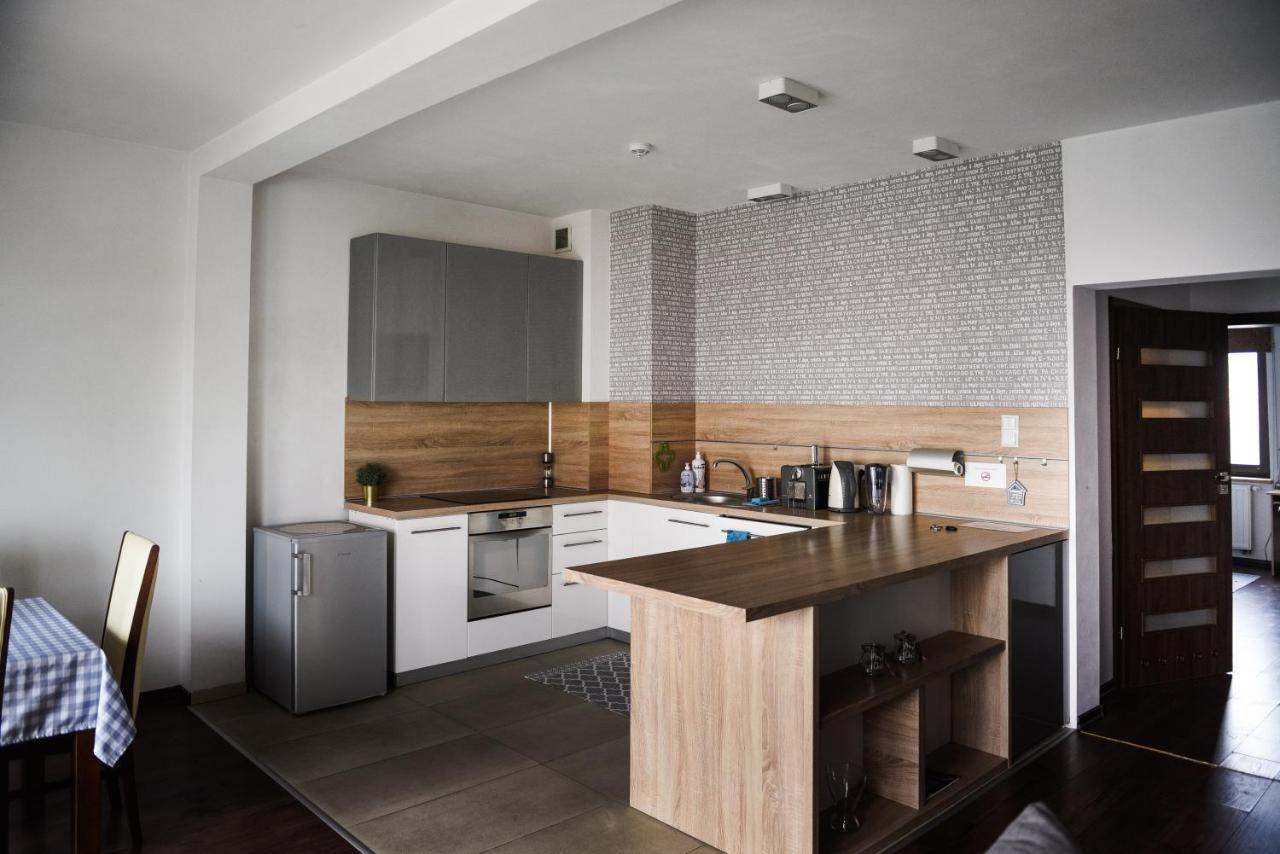 Apartament Myslenice Bagian luar foto